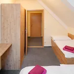 Horsky Skiland Otel Ostružná