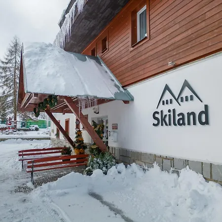 Horsky Skiland Szálloda Ostružná