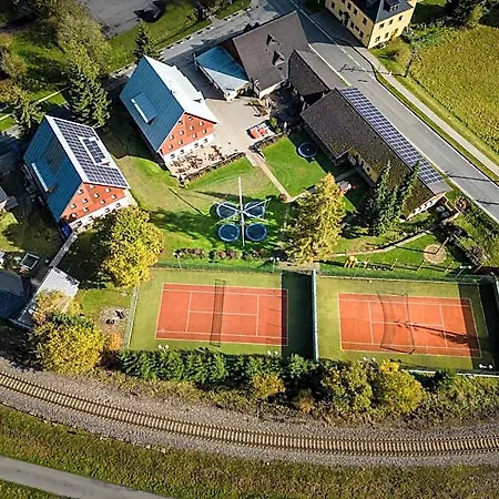 Horsky Skiland Hotel Ostružná